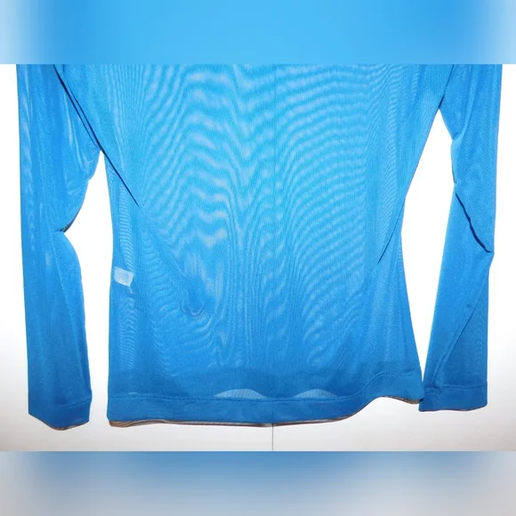 Mesh LS TNeck - Picture 5 of 12